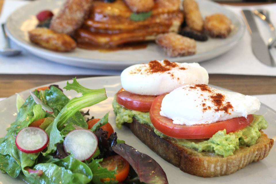 Platillos de Olivo 22 Brunch