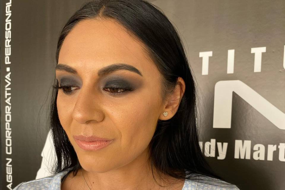 Bruna Hyseni Makeup Studio