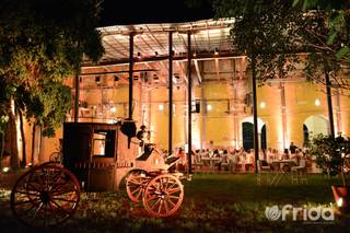 Frida Bodas y Eventos