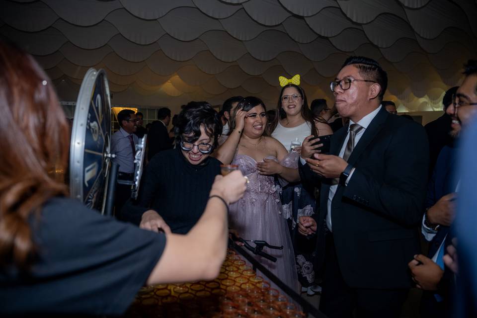 Ruleta de shots y castigos