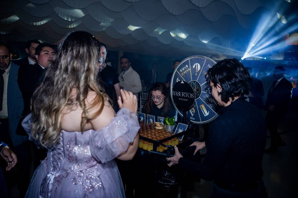 Ruleta de shots y castigos