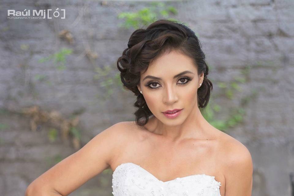 Bridal Beauty by Angélica Espinoza