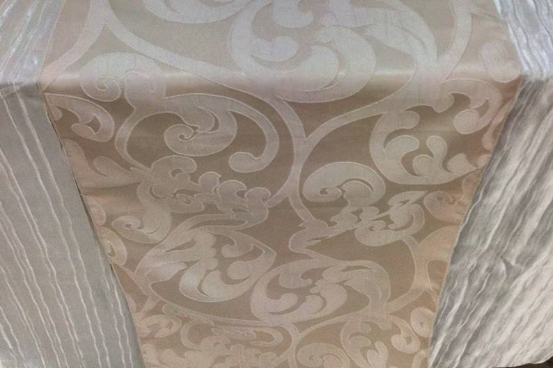 Jacquard victoria ivory