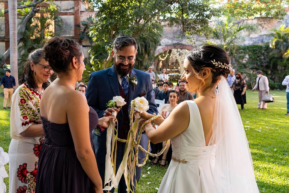 Atado de manos o handfasting