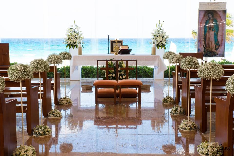 Cancún Floral and Event Design