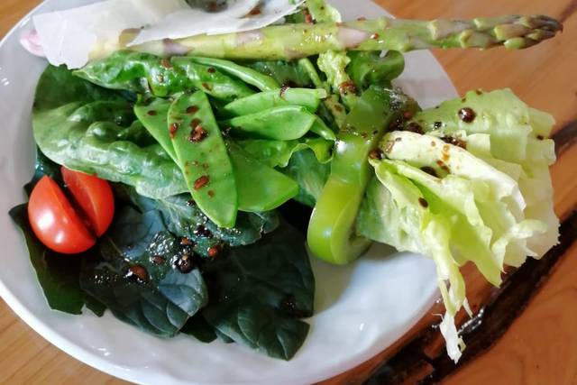 Ensalada espinacas, espárragos