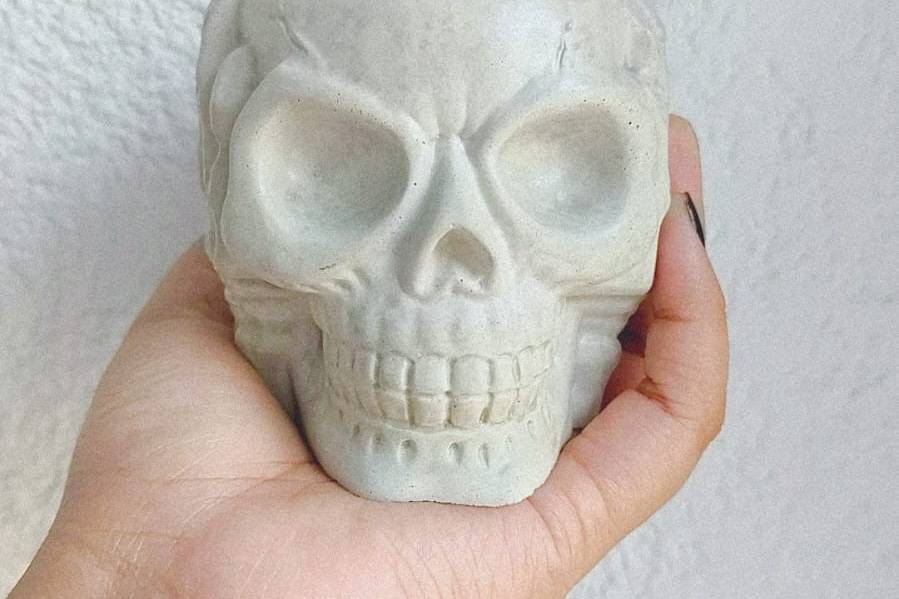 Contenedor de calavera