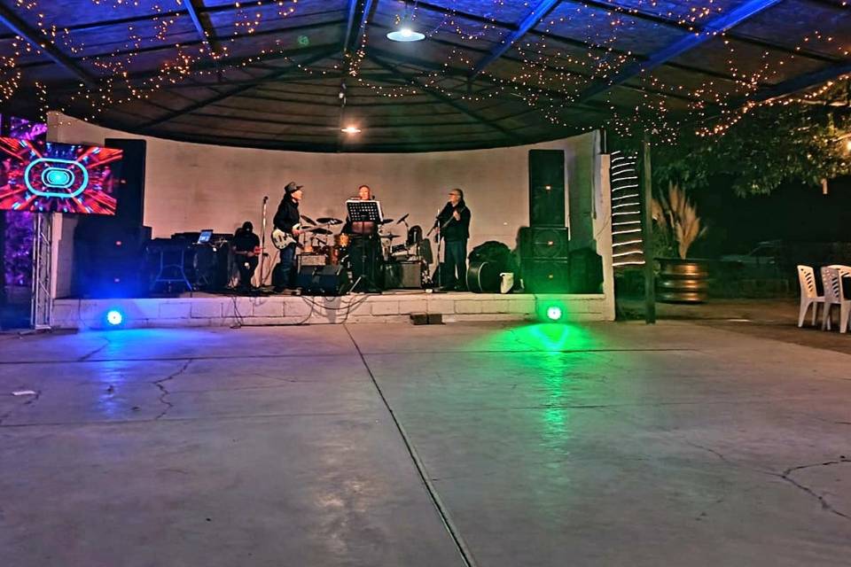 Templete y pisra de baile