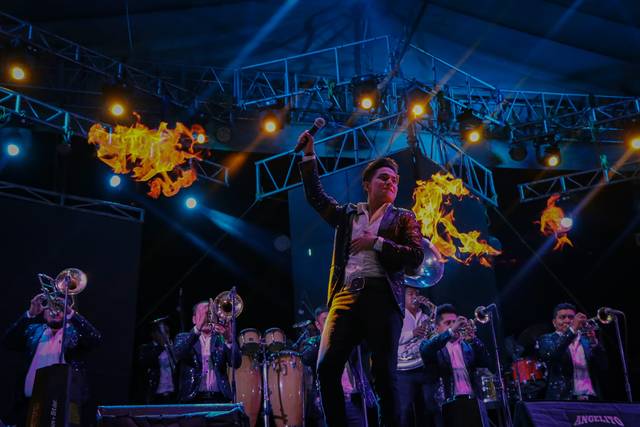Banda La Camotera