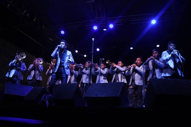 Banda La Camotera
