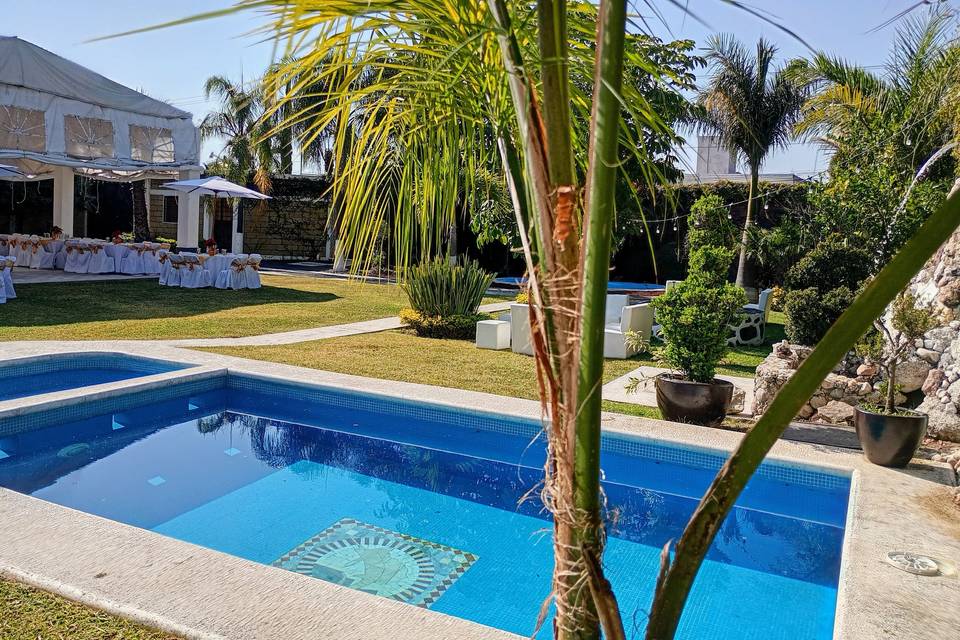 Piscina para los más peques ✨
