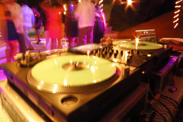 DJs especializados en bodas