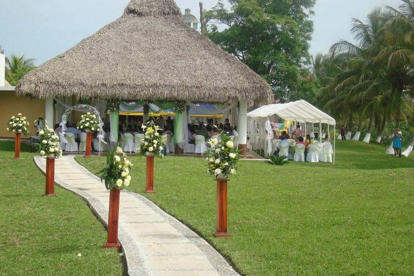 Palapa Tu Atardecer