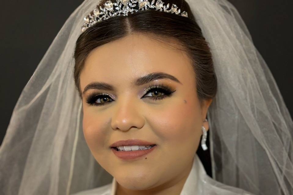 Maquillaje y peinado novia
