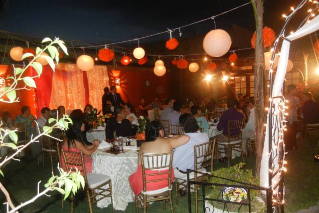 Pantallas japan y pompones