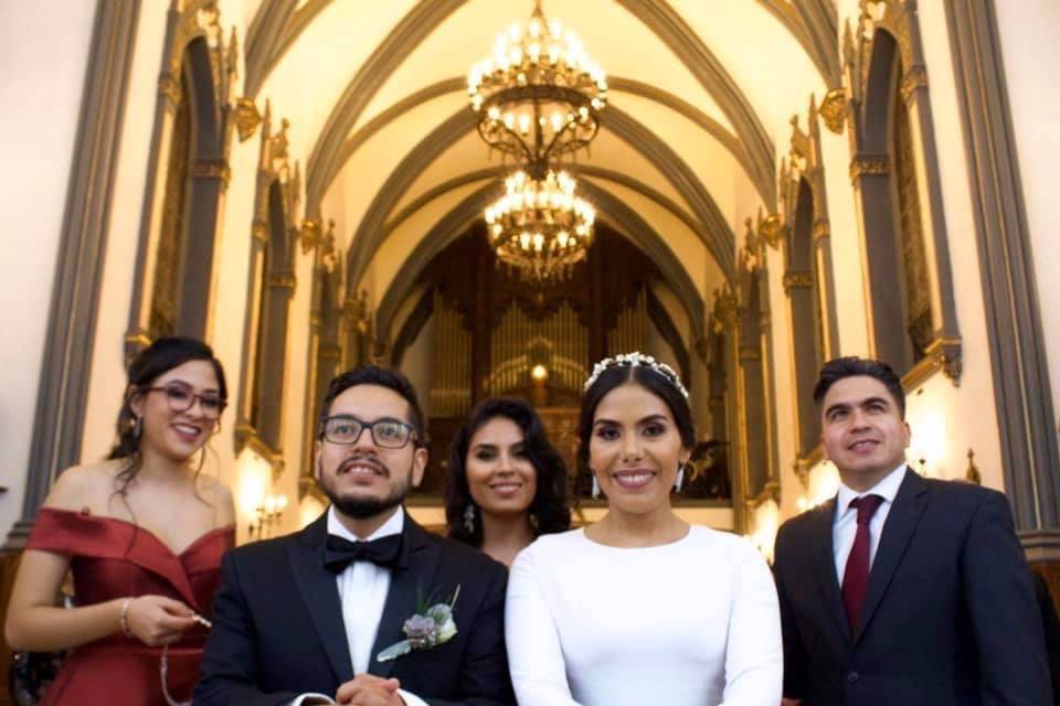 Novia y familia