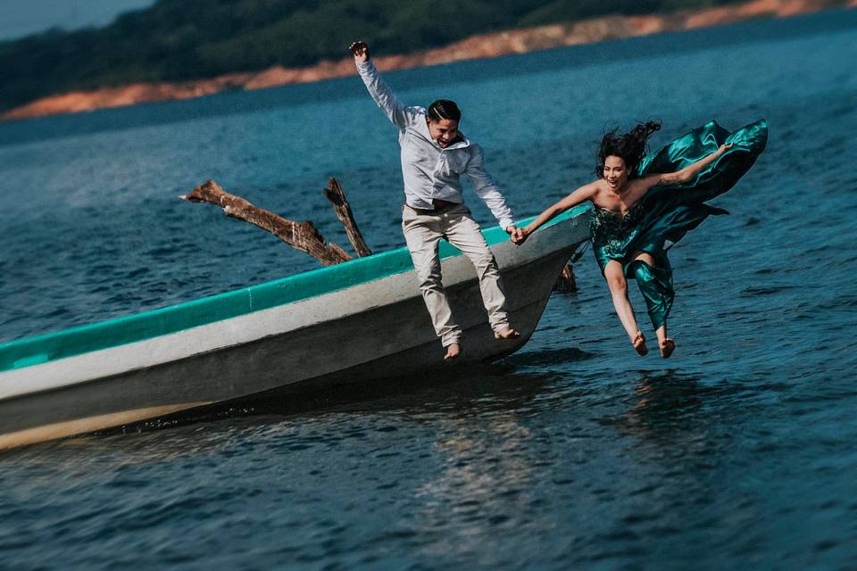 Saltando al agua