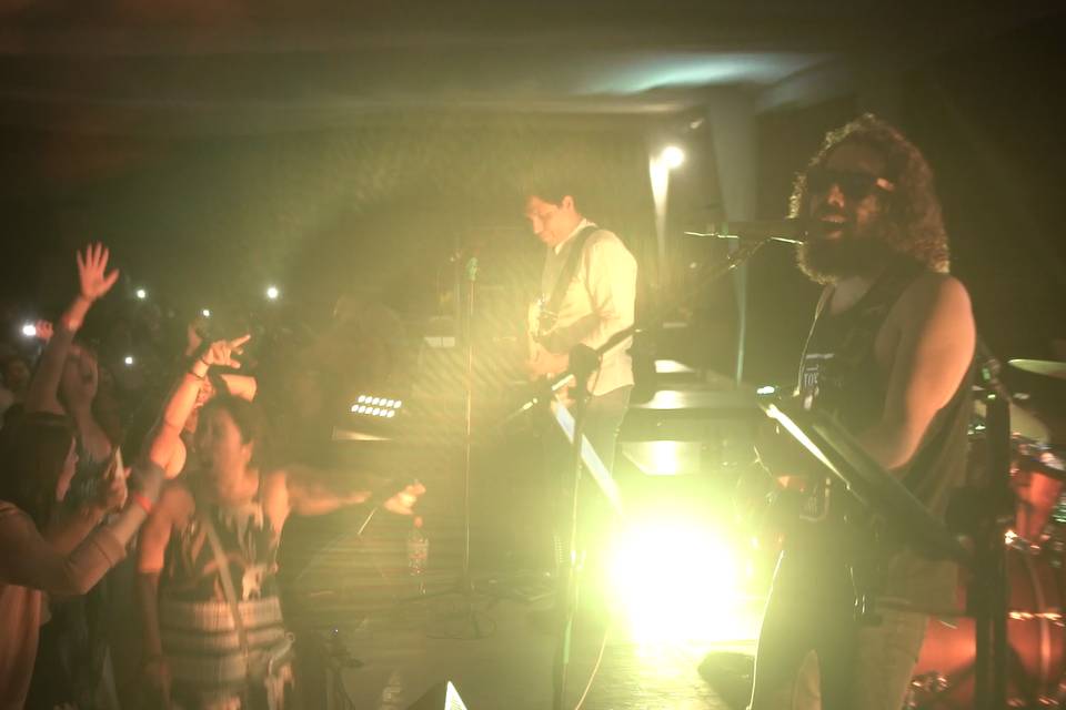 Músicos tocando