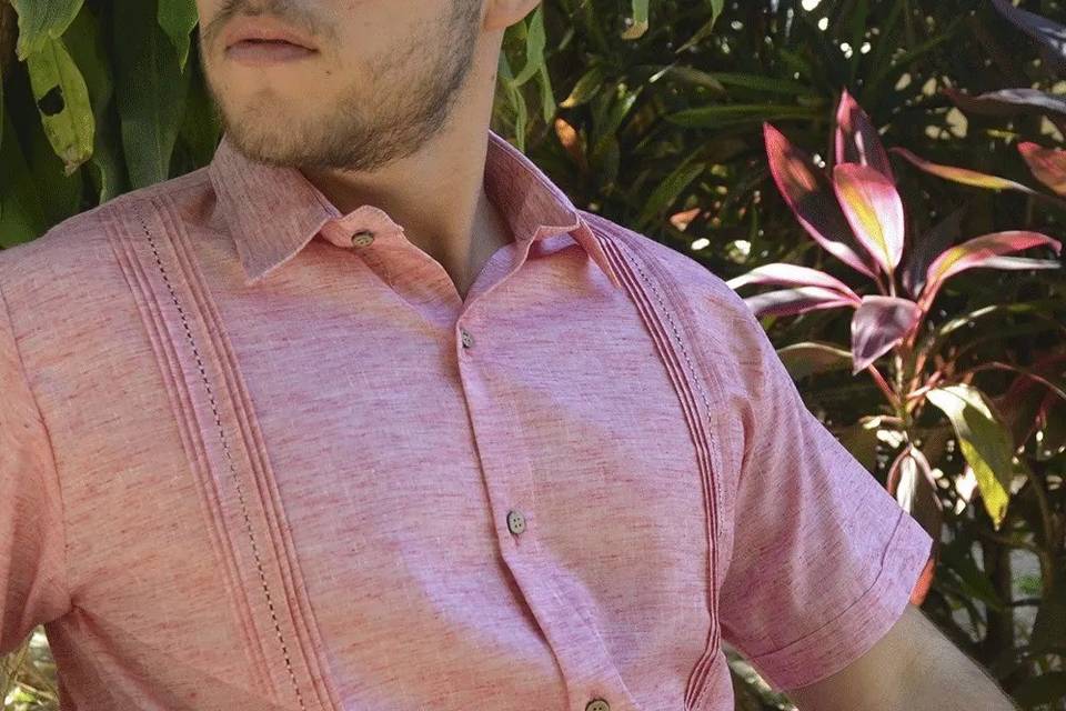 Guayabera rosa