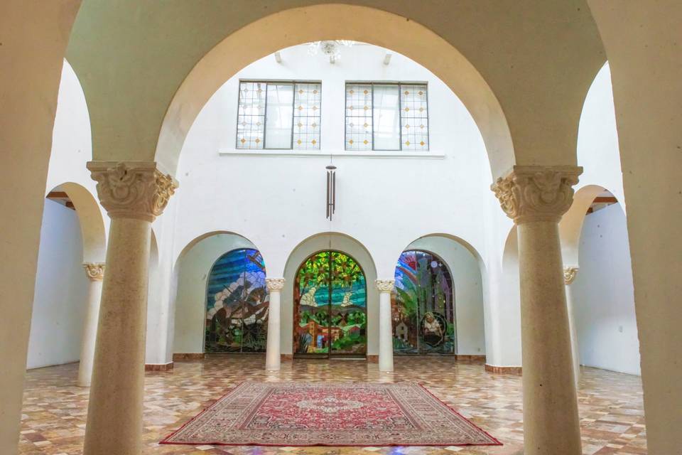 Patio Central Español