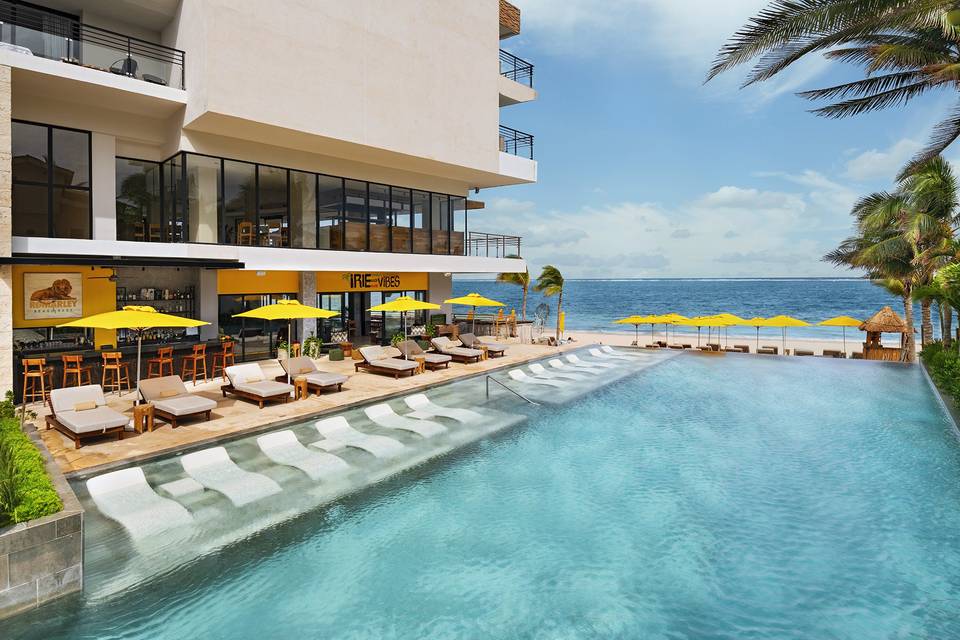 The Fives Oceanfront
