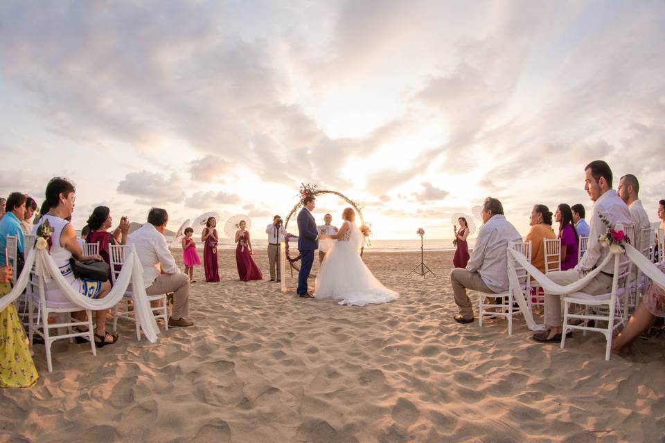 Boda simbólica