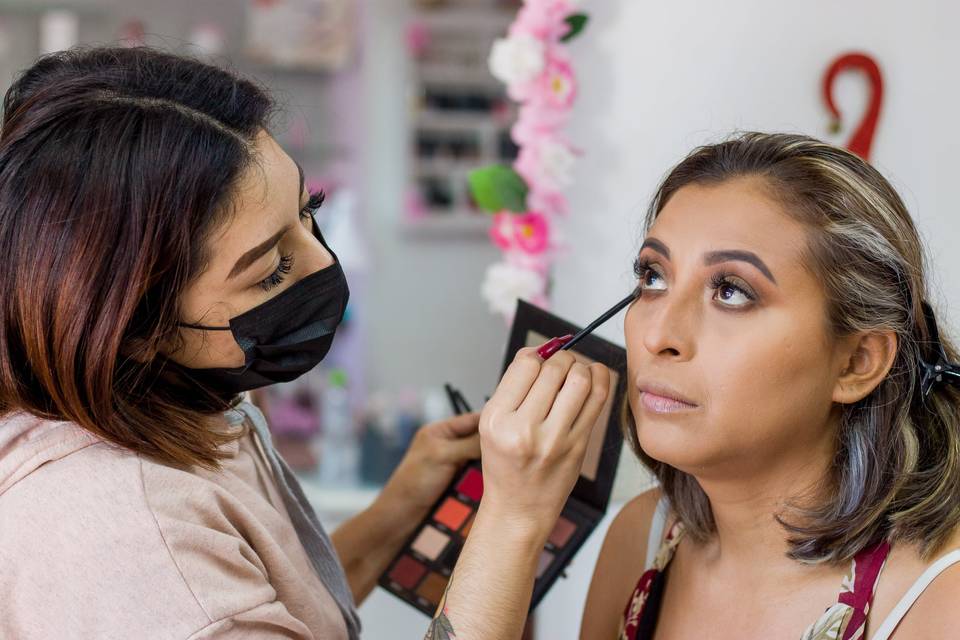 Tere Albornoz Beauty & Makeup Studio