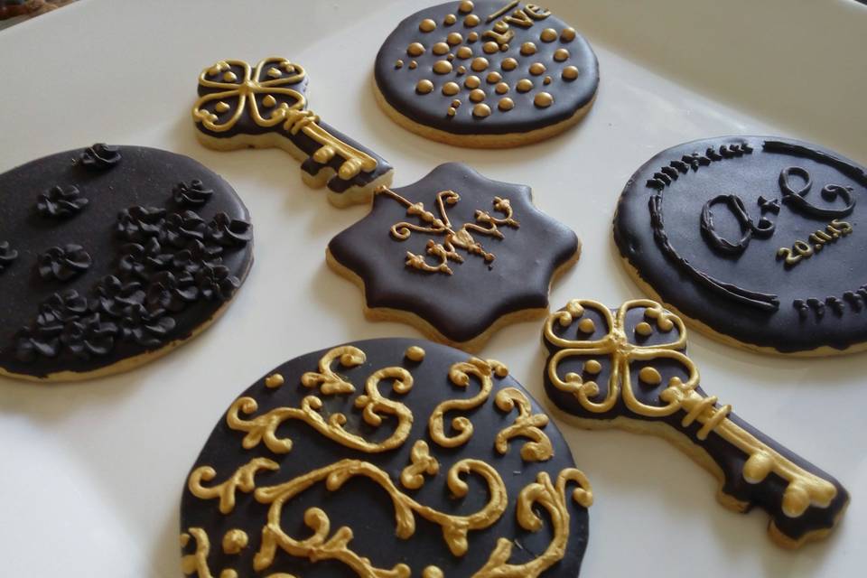 Black and gold cookies vanila