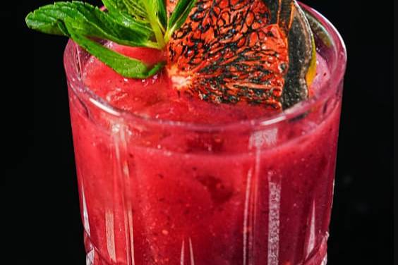 Mezcalita guayaba-fresa